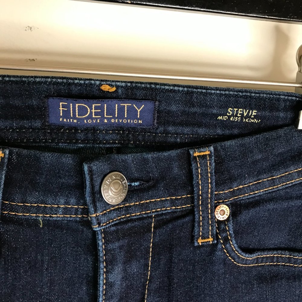 Fidelity Womens Stevie Skinny Jeans Chicago Blue - Picture 3 of 5